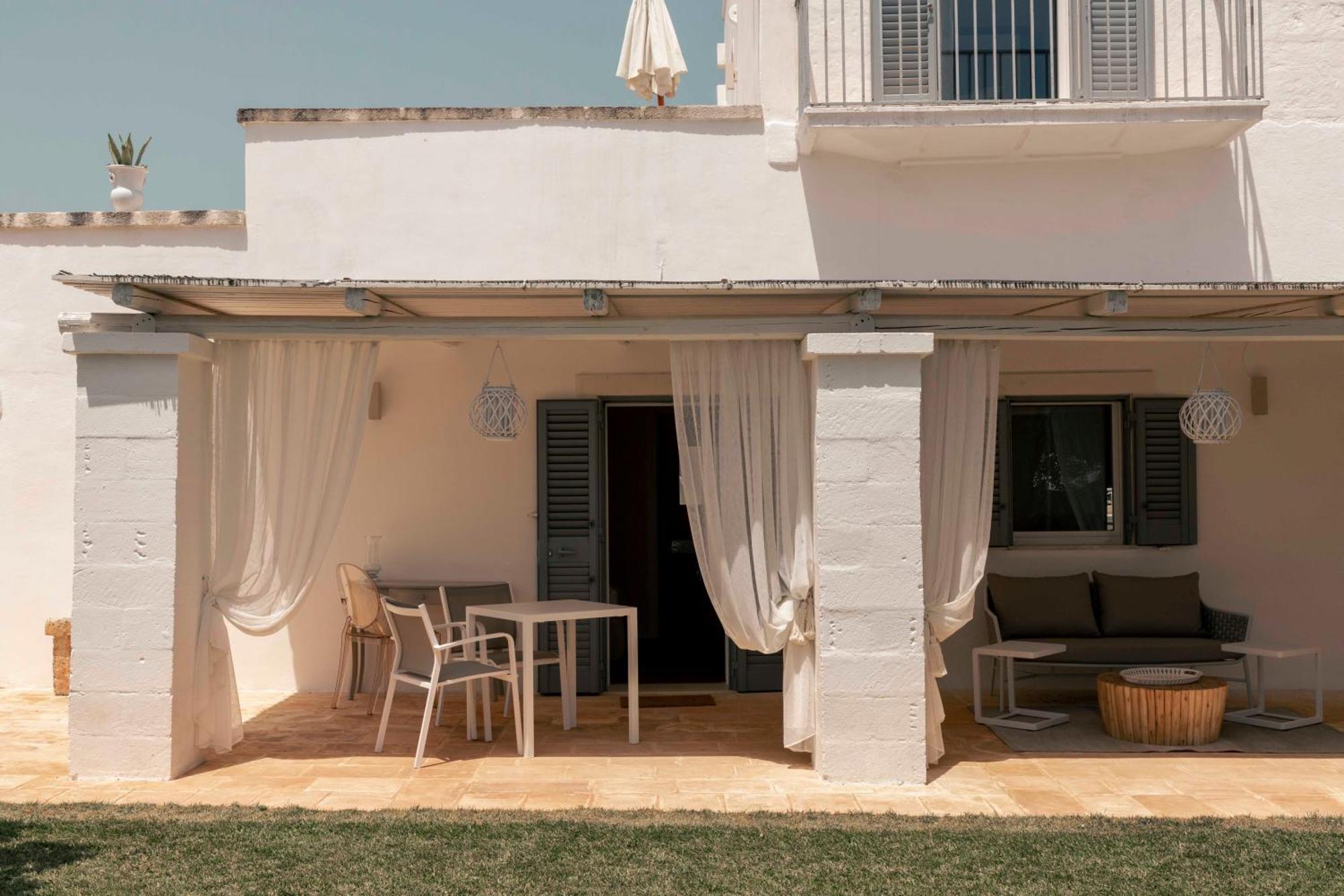 Masseria Artemisia Vista Mare Ostuni Exterior photo
