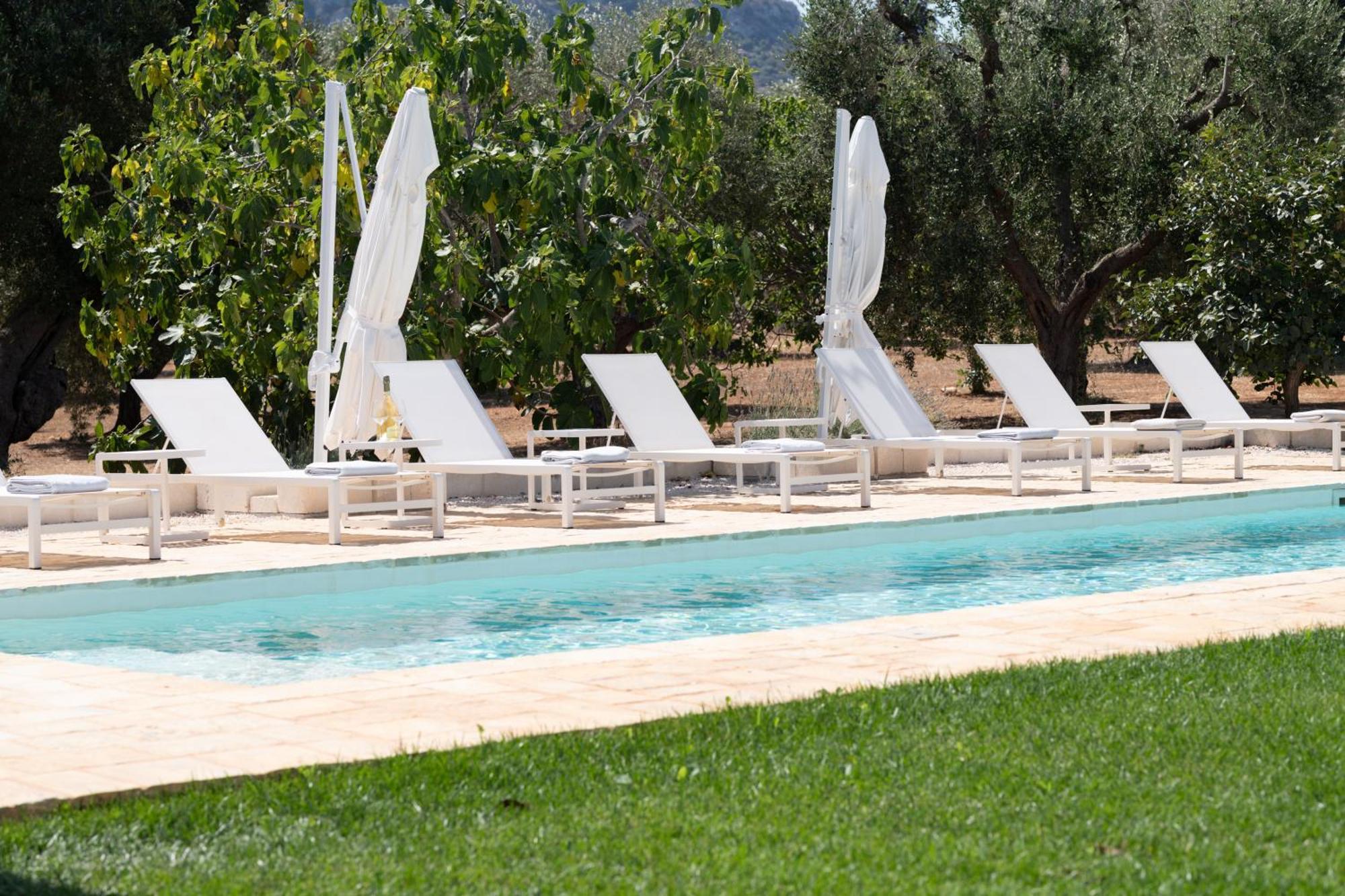 Masseria Artemisia Vista Mare Ostuni Exterior photo